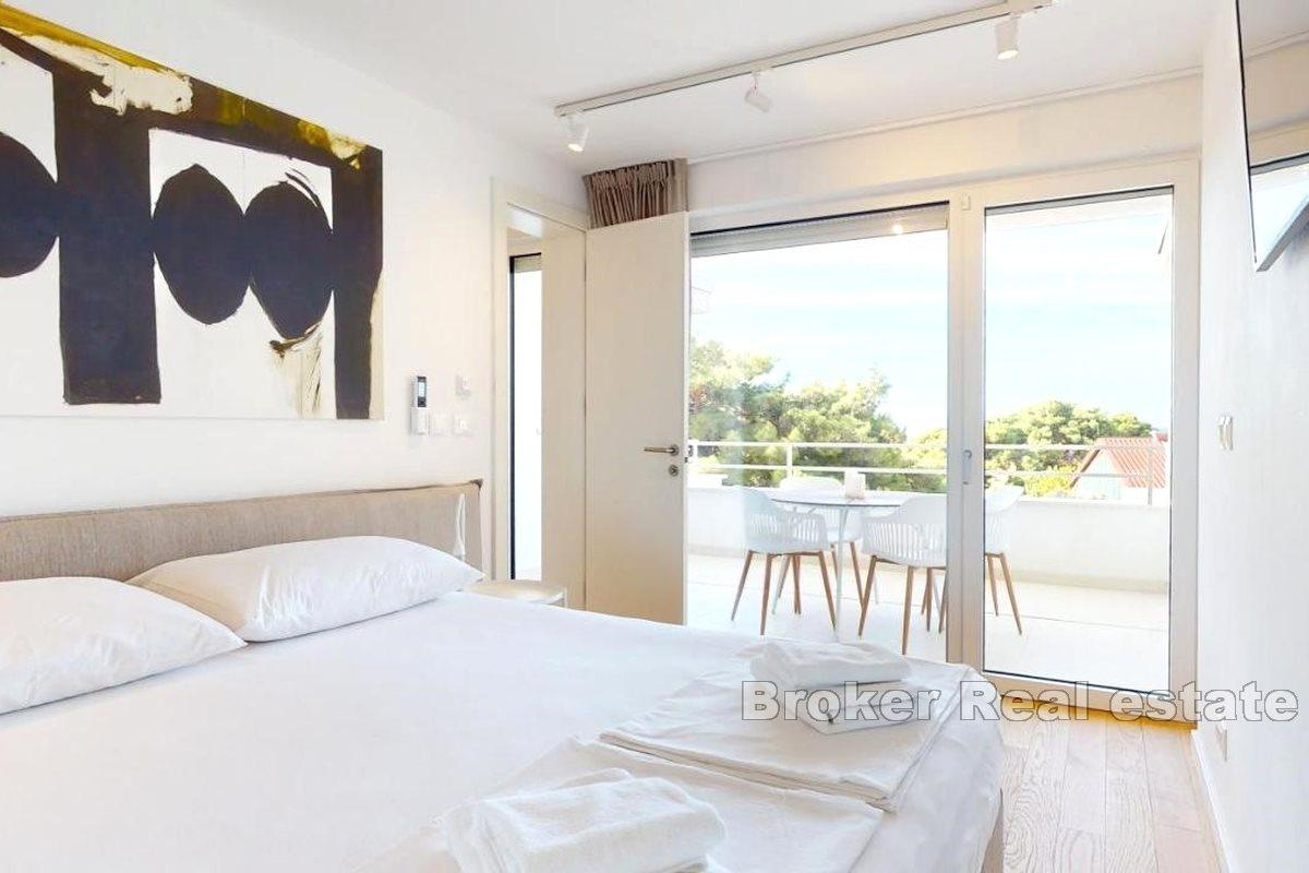 Appartamento con ampio terrazzo e vista