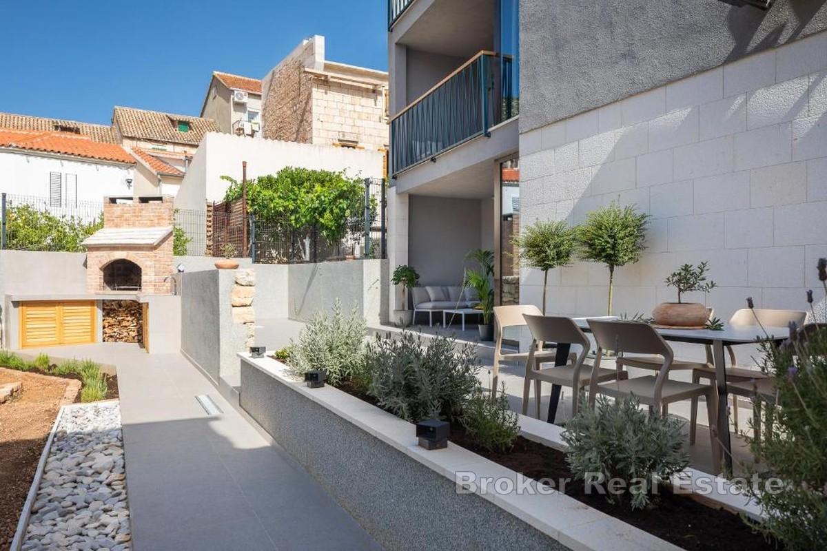Casa nel centro della città - 3 appartamenti e un cortile