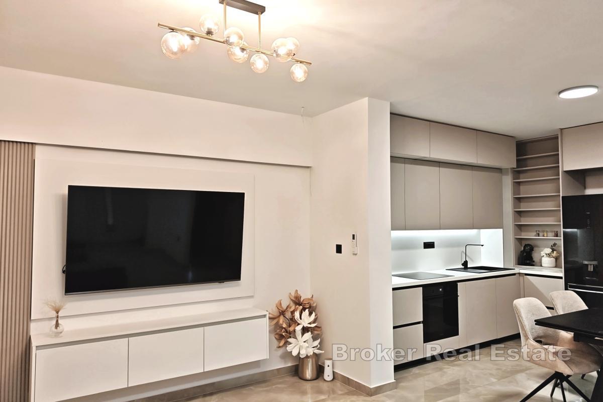 Elegante appartamento recentemente ristrutturato a Žnjan