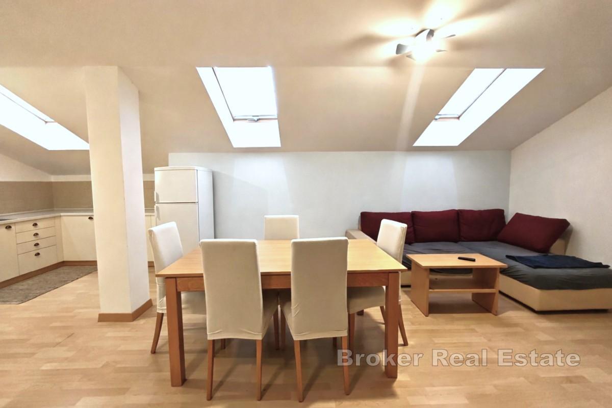 Dvoupokojový apartmán ve Vrbosce - blízko moře a centra