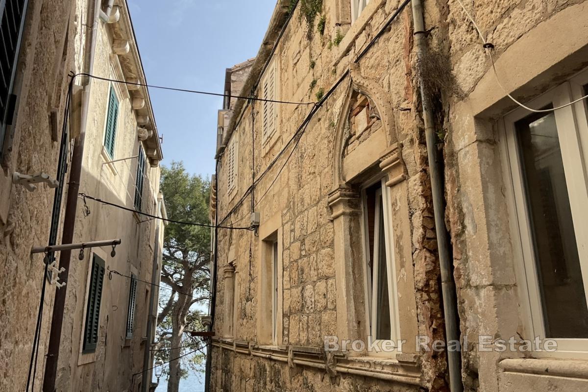 Authentique maison en pierre sur l'île de Korčula