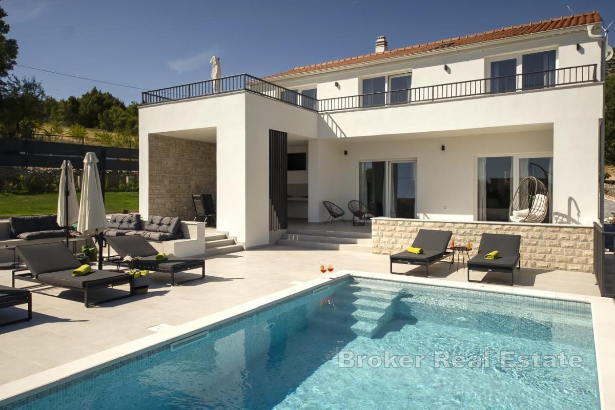 Villa med basseng