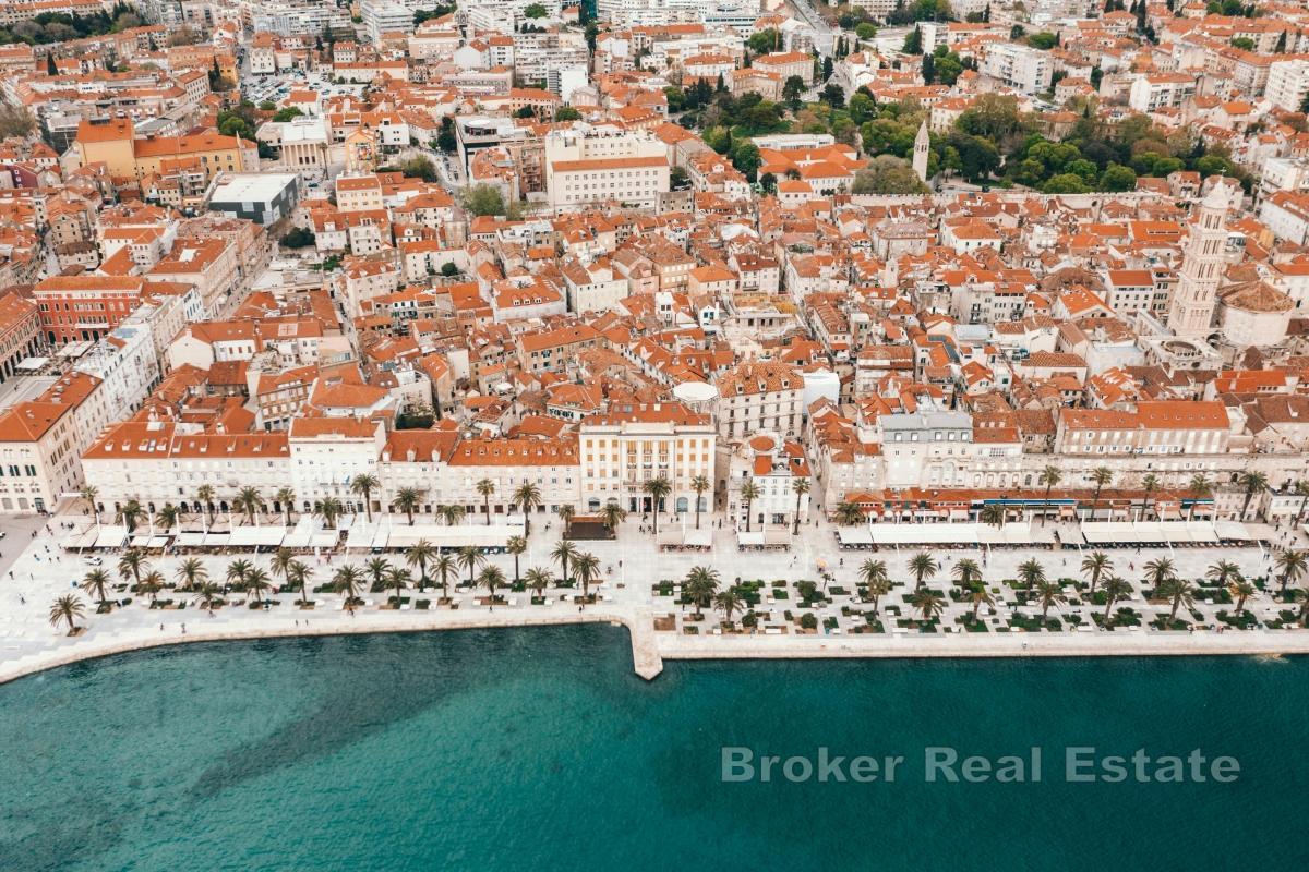 Spacieux appartement dans un emplacement exceptionnel à Split