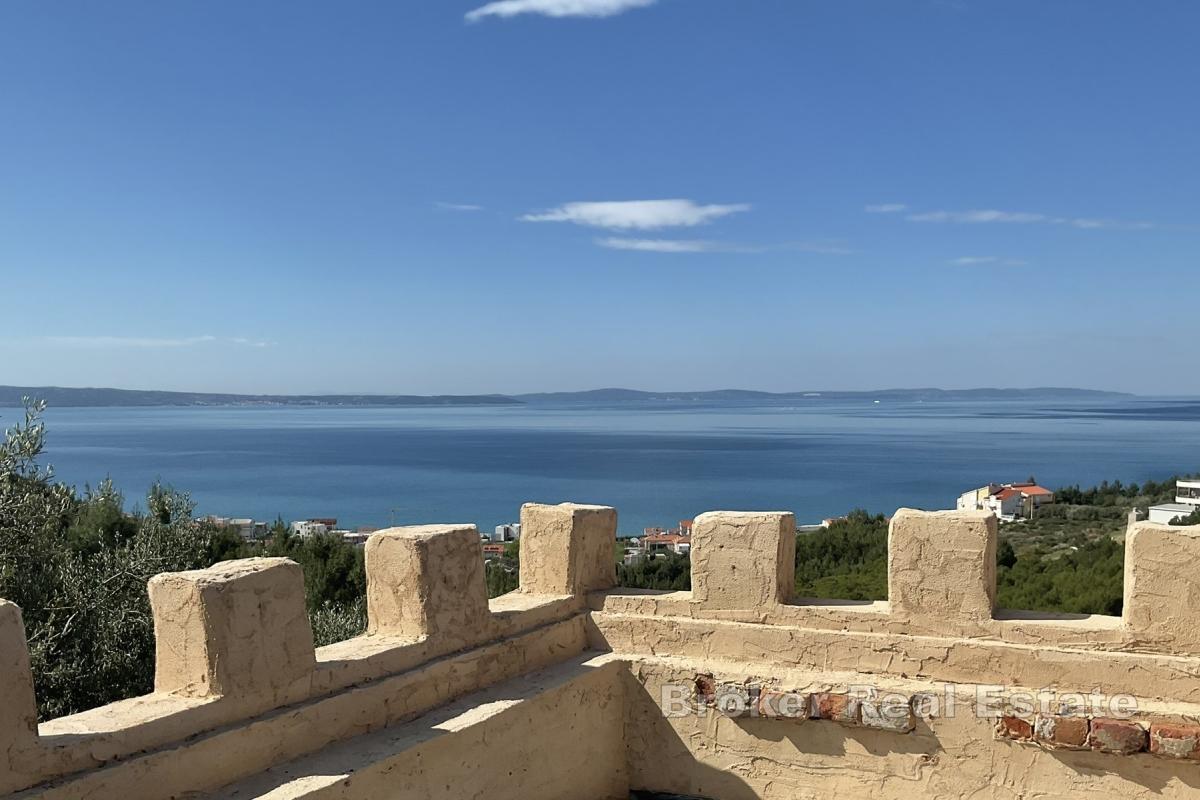 Autentica villa in pietra con vista panoramica sul mare