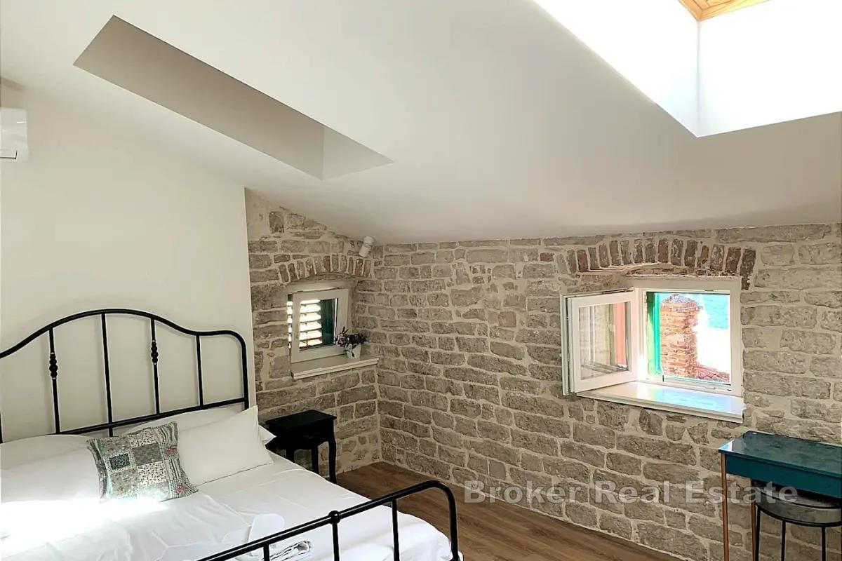 Propriété de charme avec 9 chambres design dans le centre historique