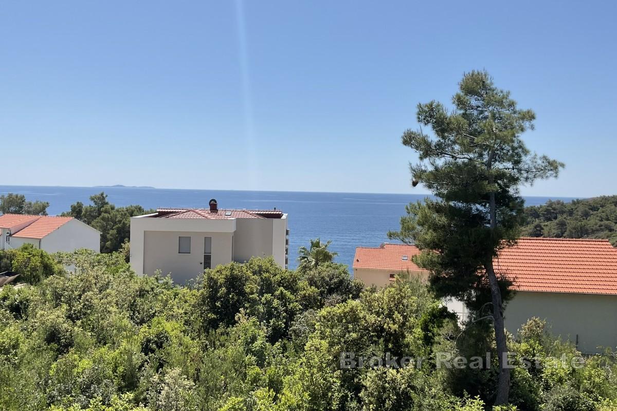 Terreno edificabile con vista mare