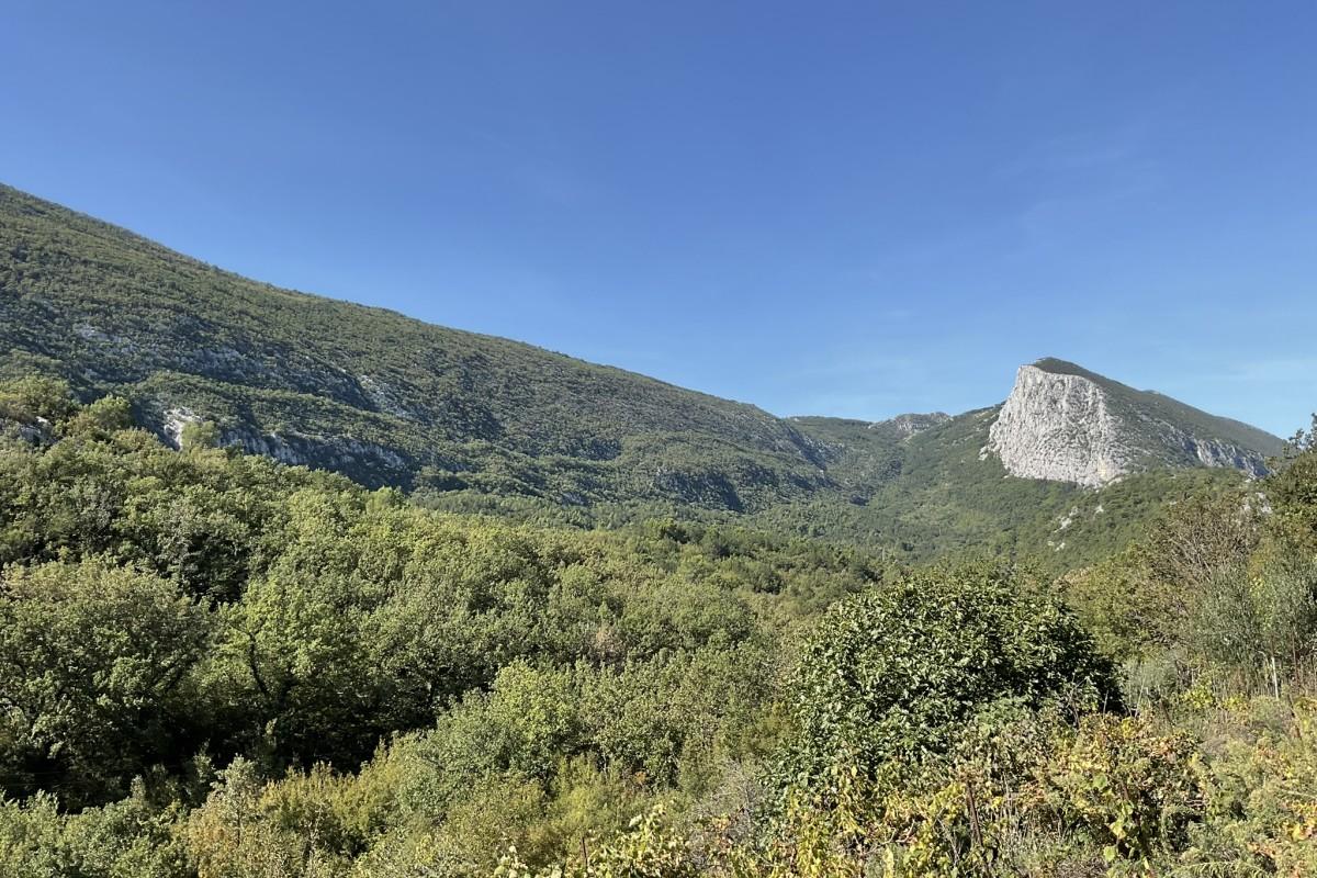 Terreno edificabile nell'entroterra dalmata