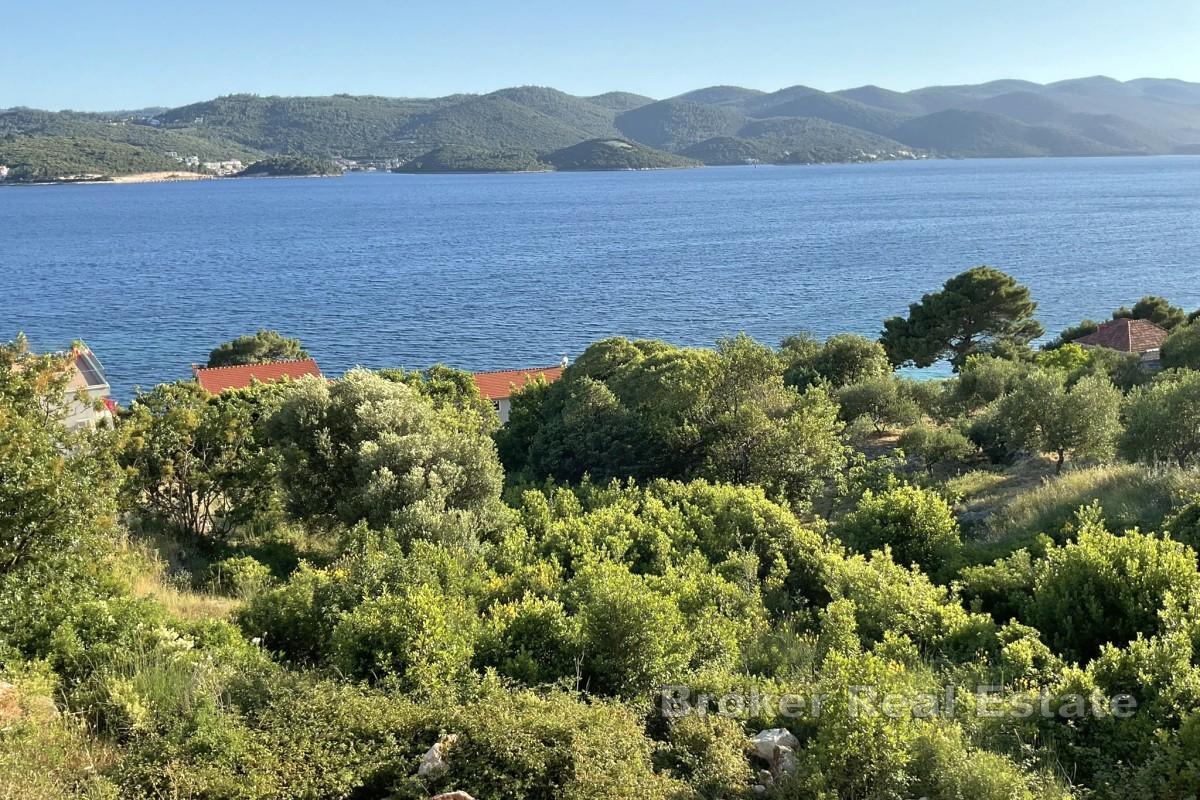 Terreno edificabile vicino al mare