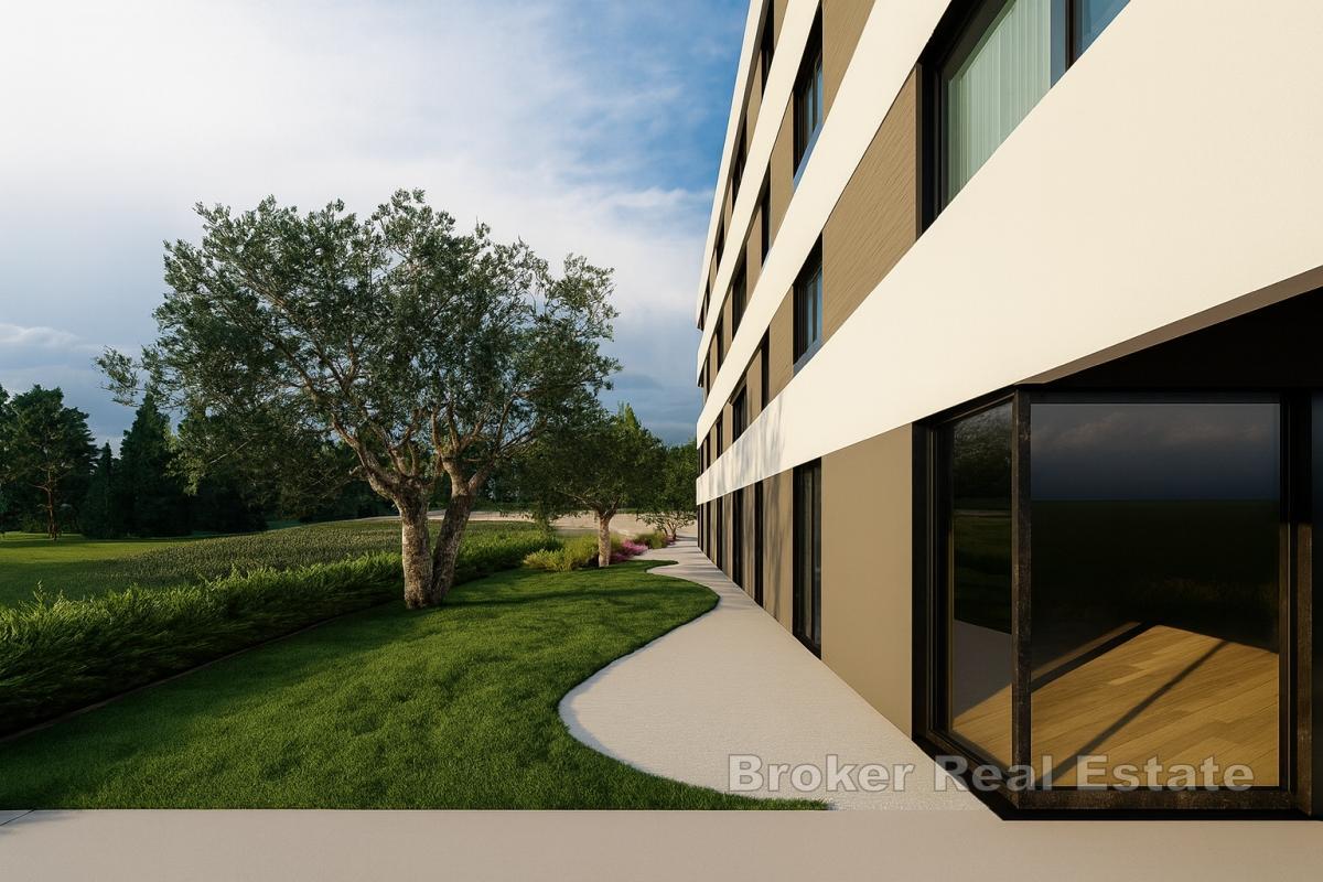 Moderno appartamento con terrazza e vista mare