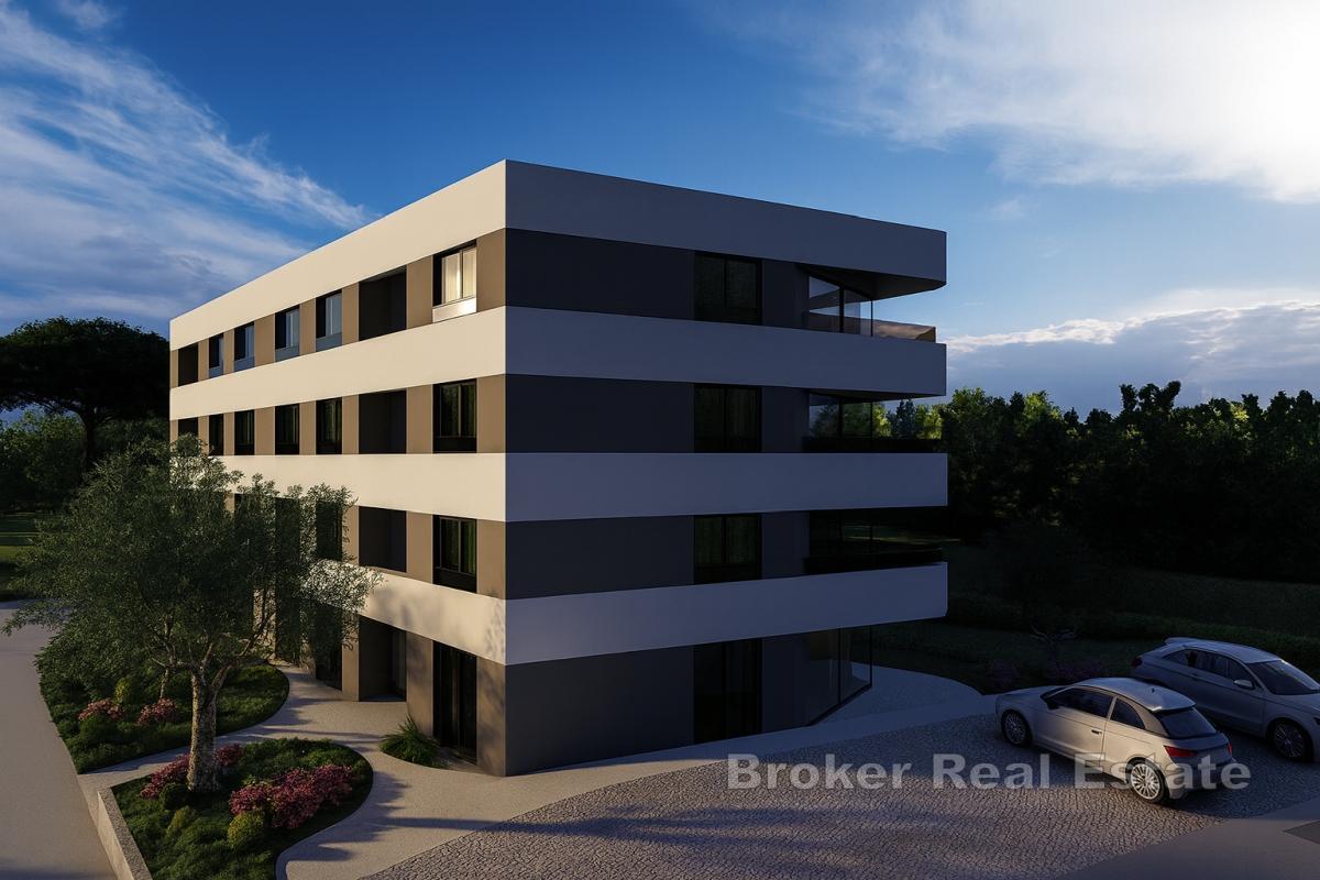 Moderno appartamento con terrazza e vista mare
