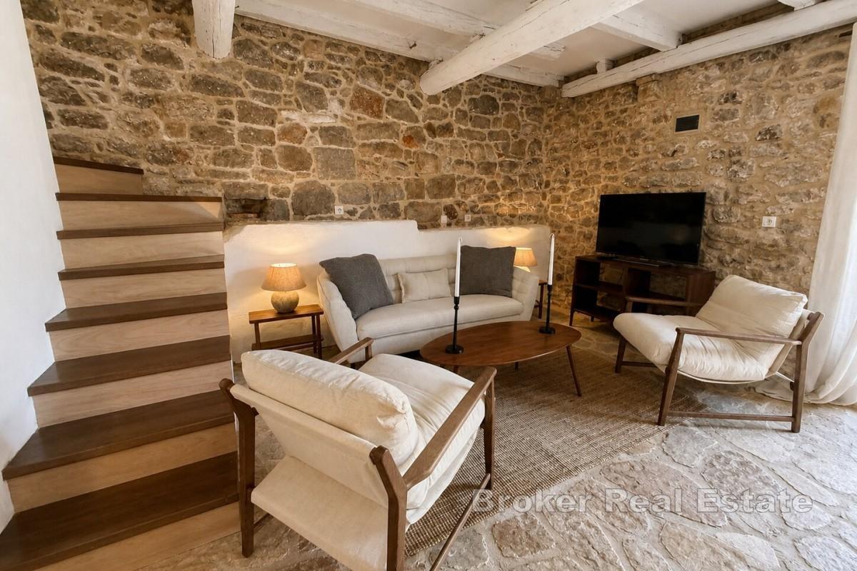 Authentisches Steinhaus – Tradition trifft Eleganz