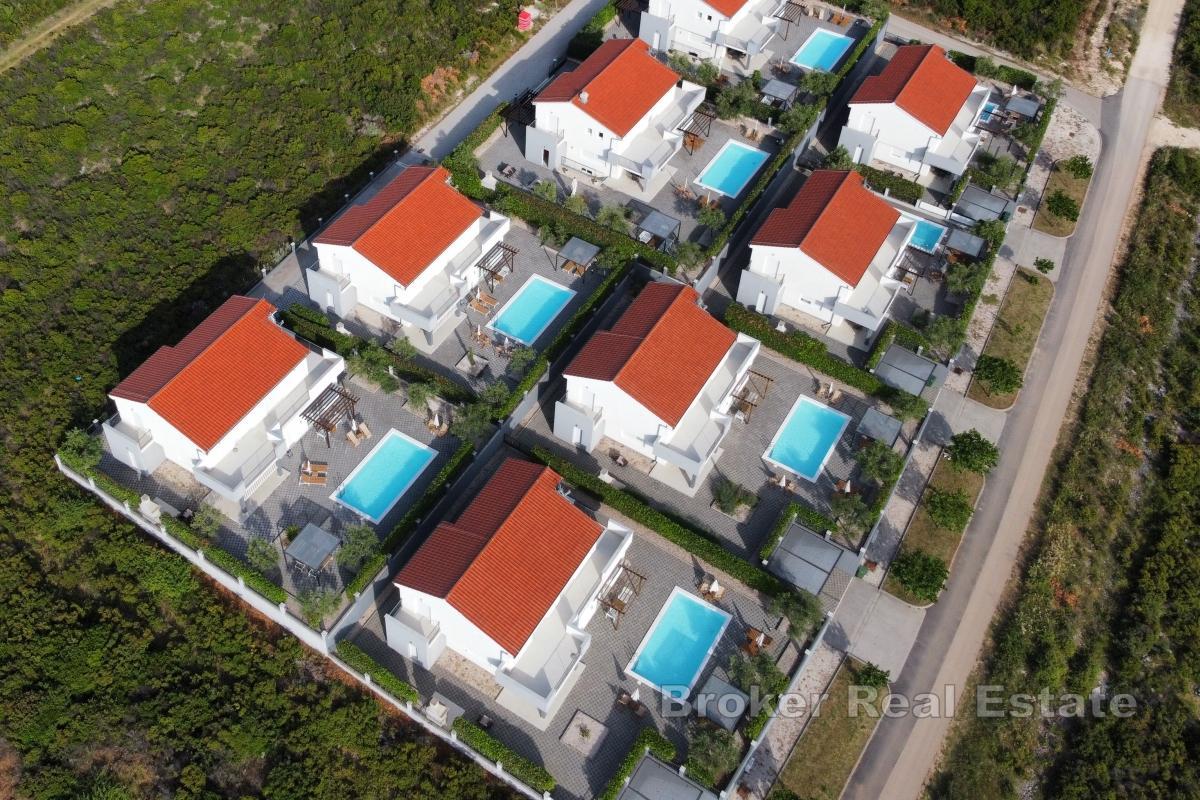 Turistický resort s osmi soukromými vilami