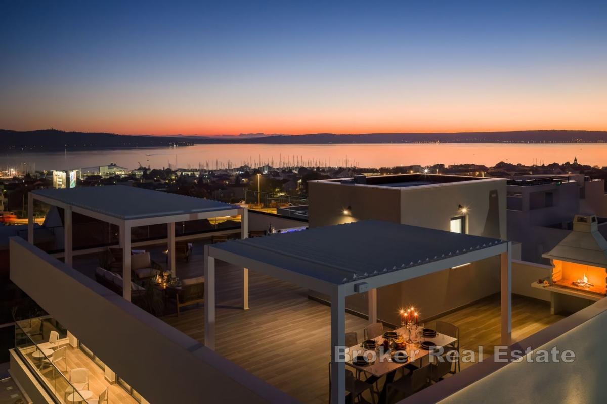Villa de luxe lumineuse et neuve