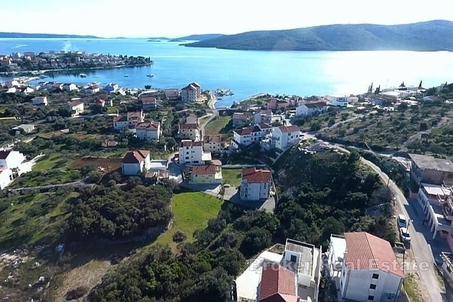 Terreno edificabile in posizione privilegiata sulla costa