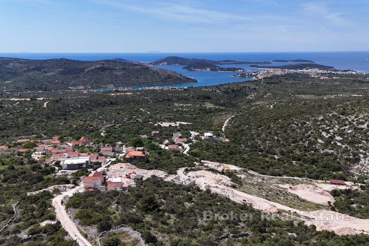 Terreno edificabile in posizione strategica con vista mare