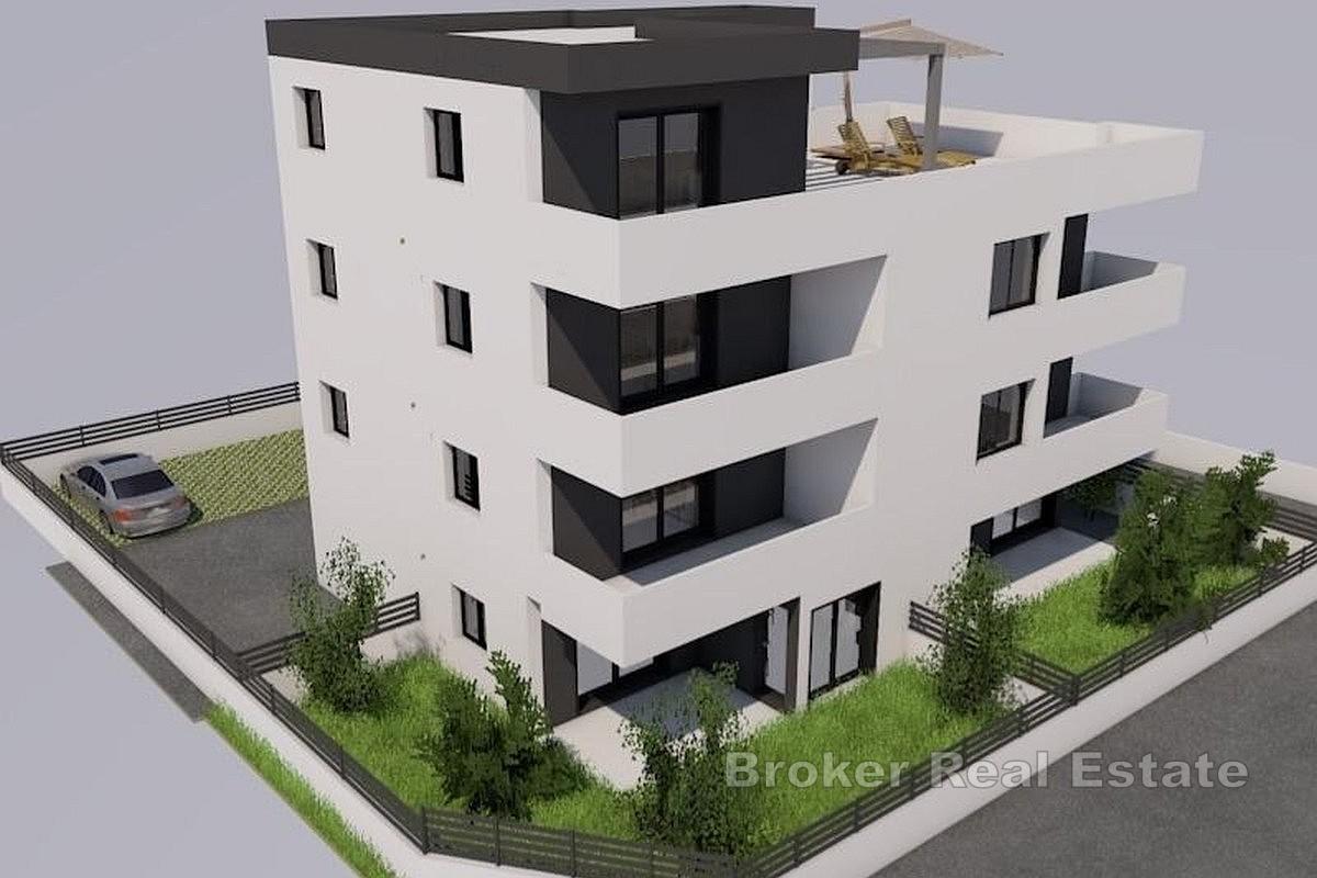 Moderno appartamento in un nuovo edificio con vista mare