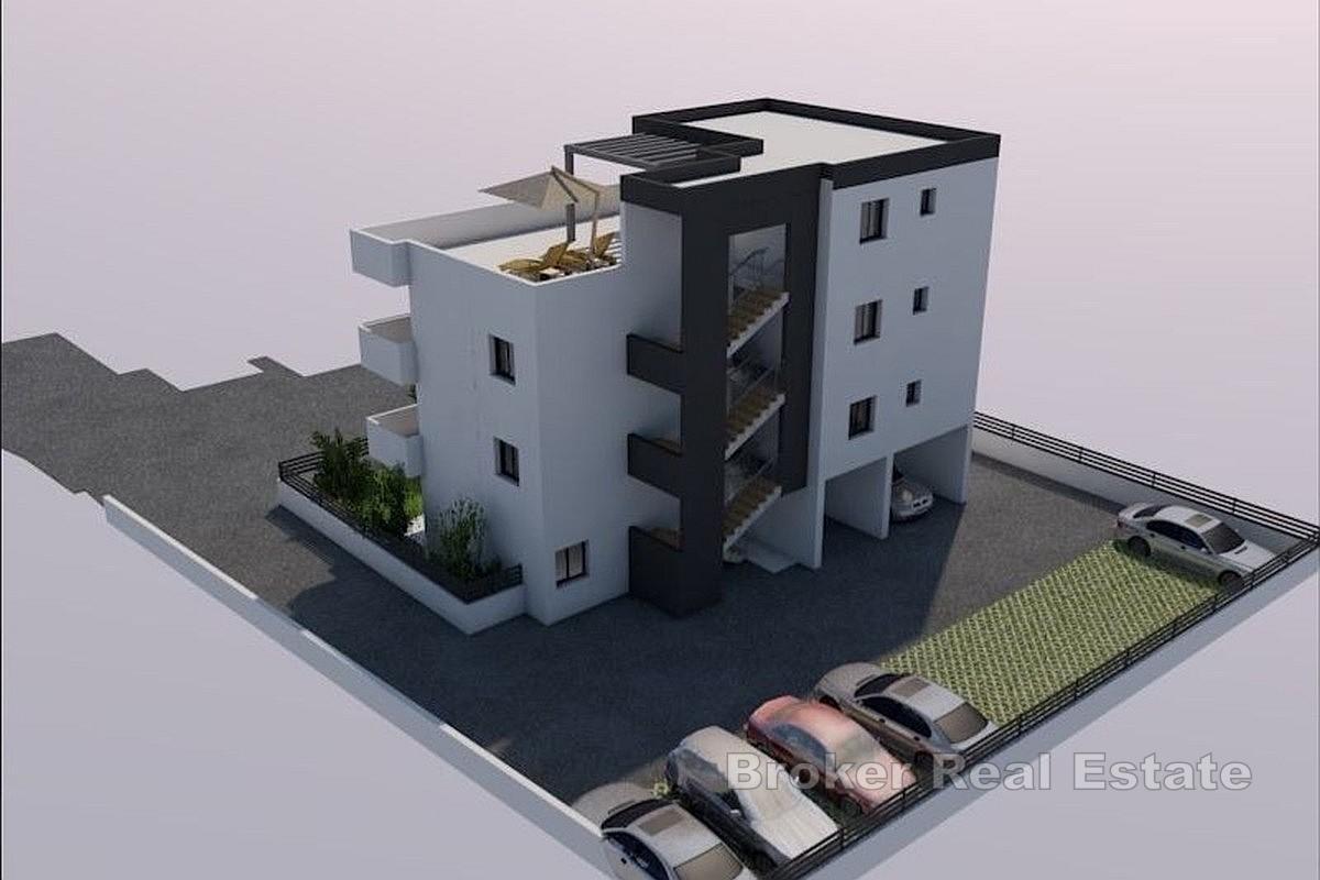 Moderno appartamento in un nuovo edificio con vista mare
