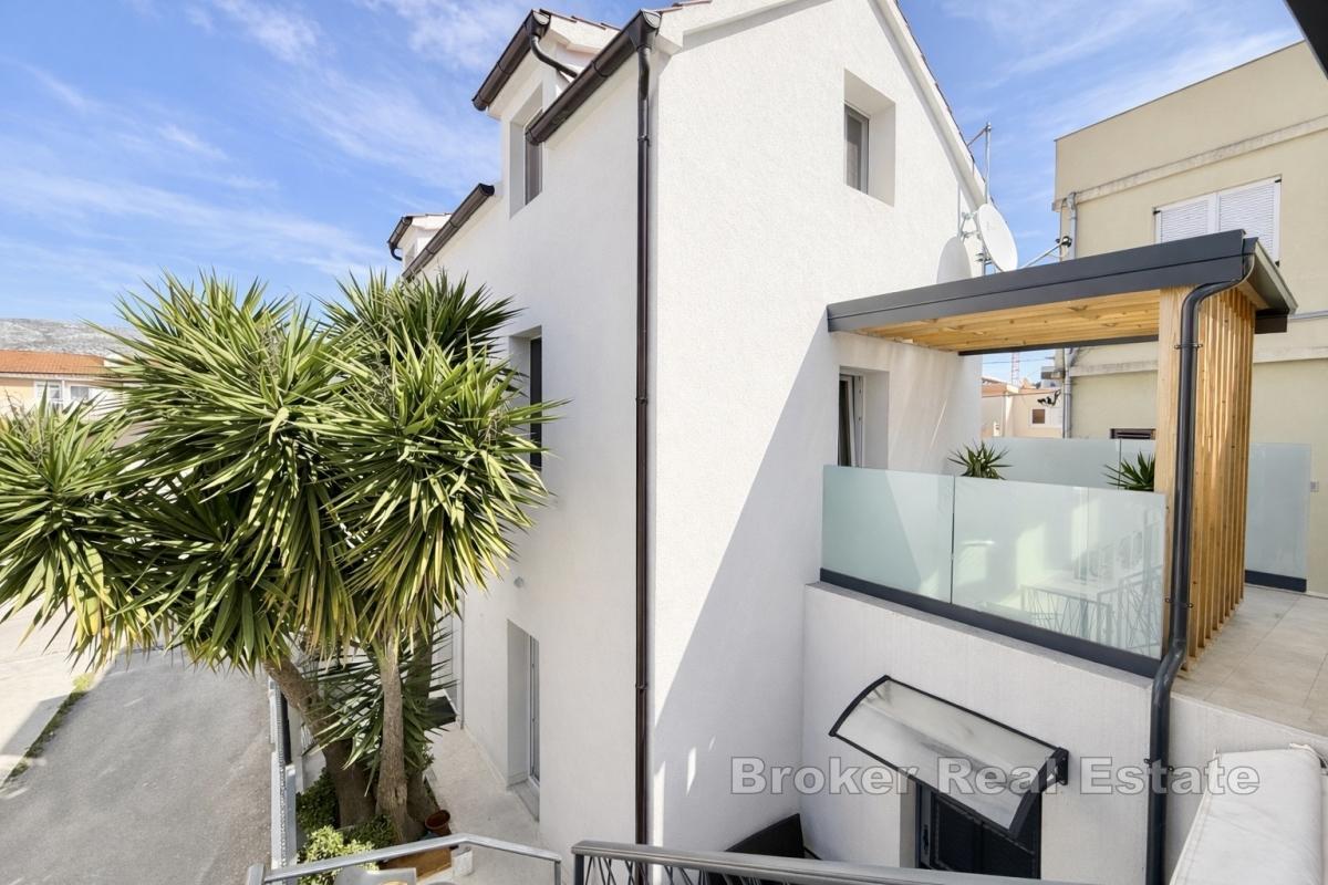 Splendido condominio arredato con 6 unità