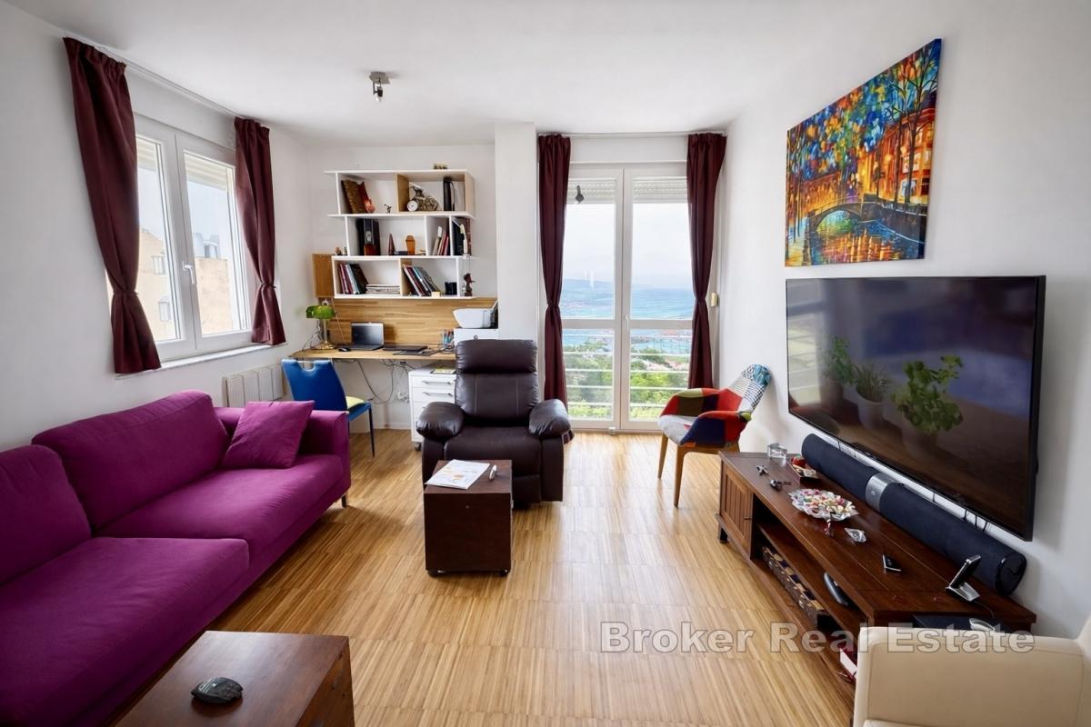 Helle 3-Zimmer-Wohnung mit Panoramablick