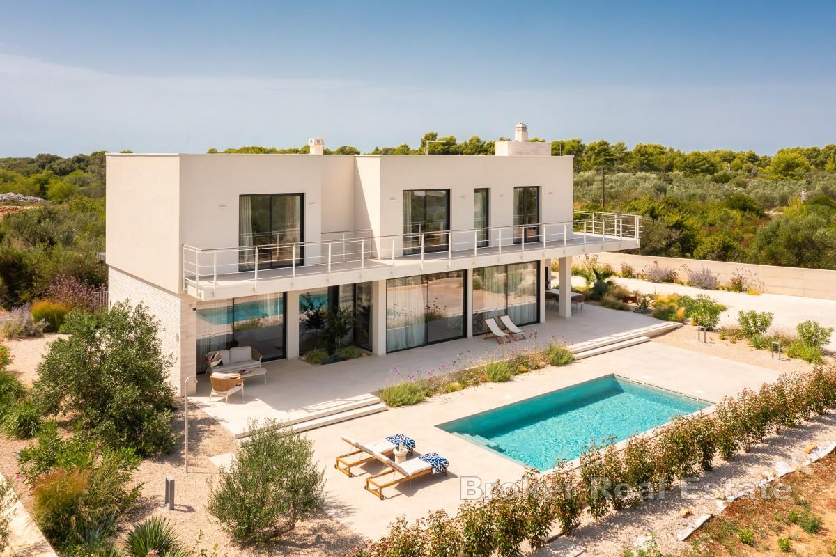 Luxusvilla in einem authentischen Dorf auf der Insel Šolta