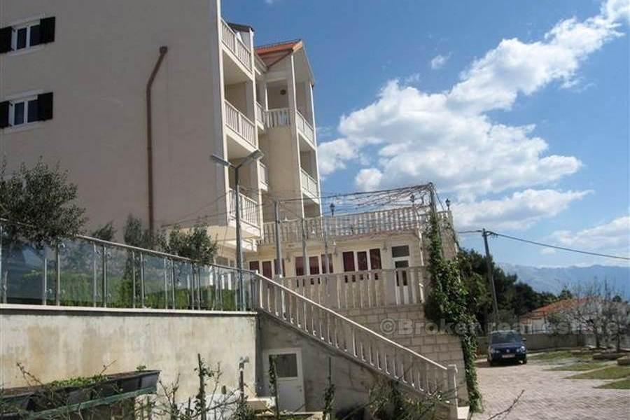 Hotel mit Meerblick