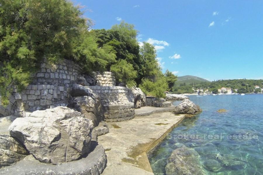 Villa på første rad til sjøen, nær Dubrovnik, for salg