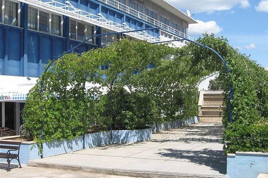 Plusieurs espaces d'affaires, Brda