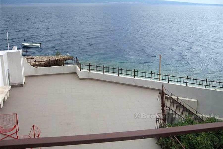 Villa avec vue spectaculaire, à vendre