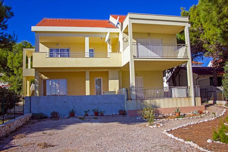 Maison / villa, front de mer, zone de Rogoznica
