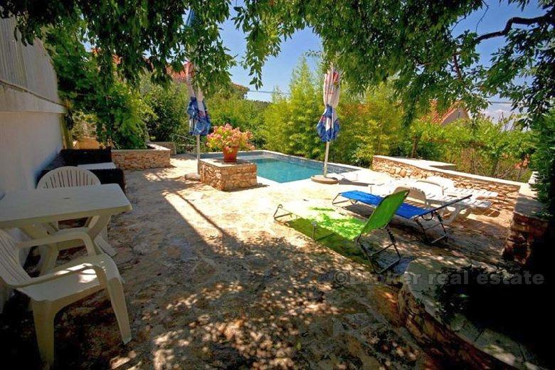 Casa con piscina