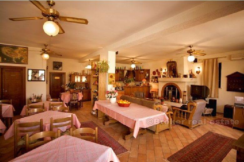 Luxuriously equipped hotel