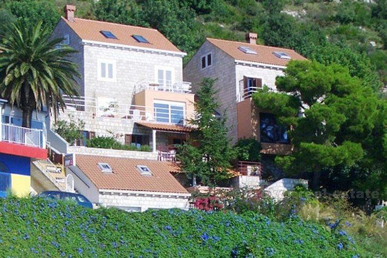 Maison / Villa, Magnifique villa moderne située à proximité du centre ville, à vendre