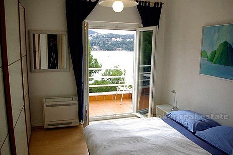 Kuća / Vila, Predivna moderna vila smještena u blizini centra grada, na prodaju