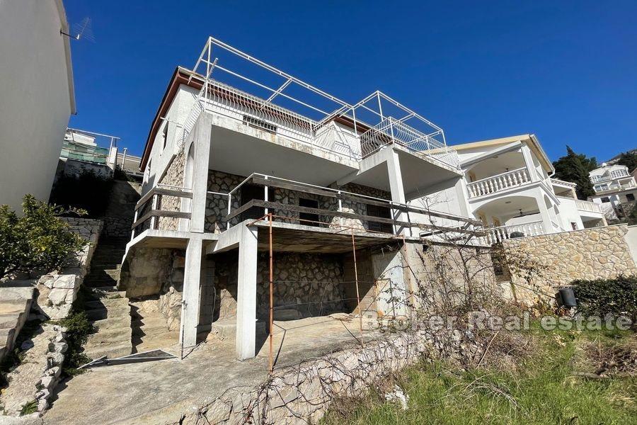 Maison / villa, première rangée de la mer