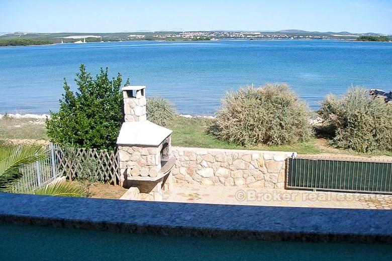 Casa / villa, fronte mare