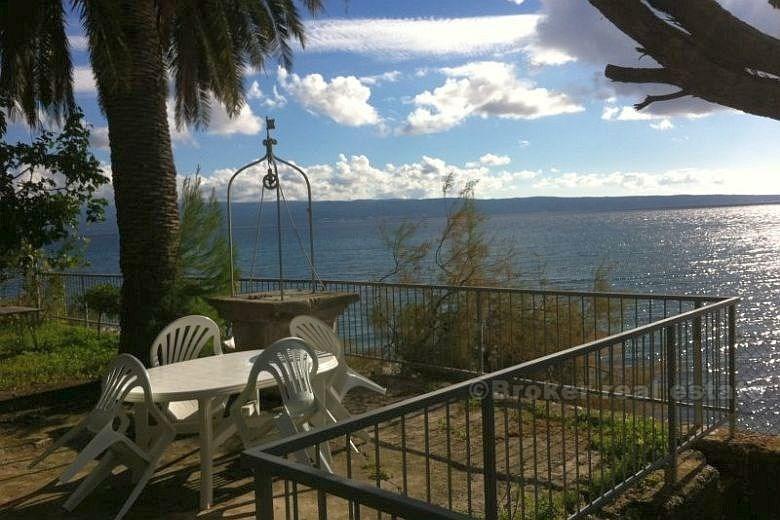 Casa / villa, Casa moderna con accesso diretto alla spiaggia, in affitto