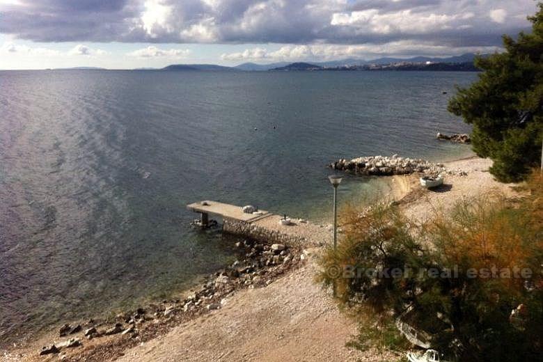 Casa / villa, Casa moderna con accesso diretto alla spiaggia, in affitto