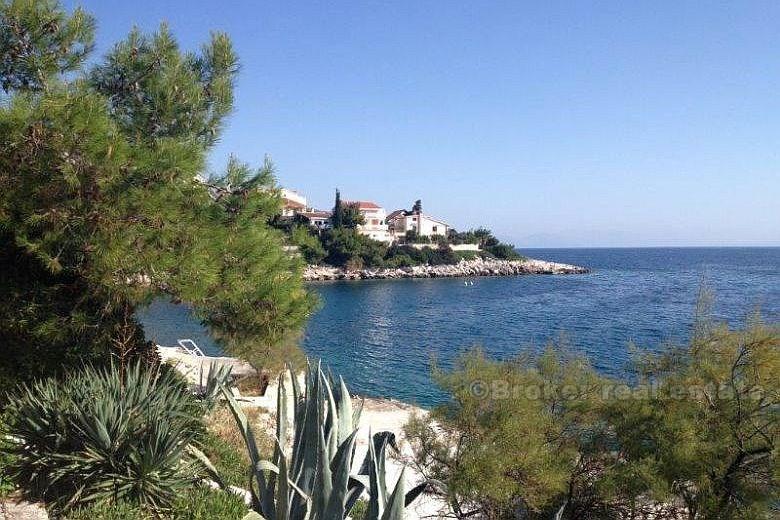 Maison / Villa première rangée à la mer avec accès direct à la plage, à vendre