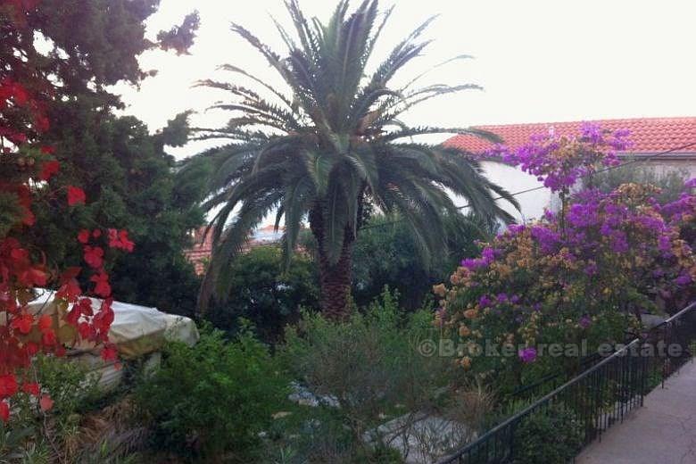 Tre roms leilighet i secession villa, til salgs