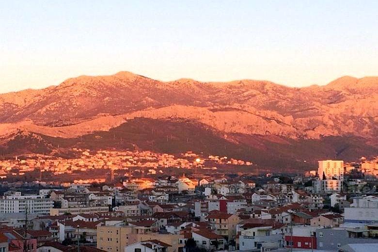 Više jednosobnih, dvosobnih i trosobnih stanova
