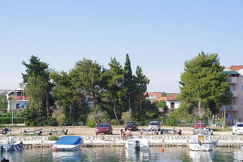 Kuća / vila, prvi red do mora
