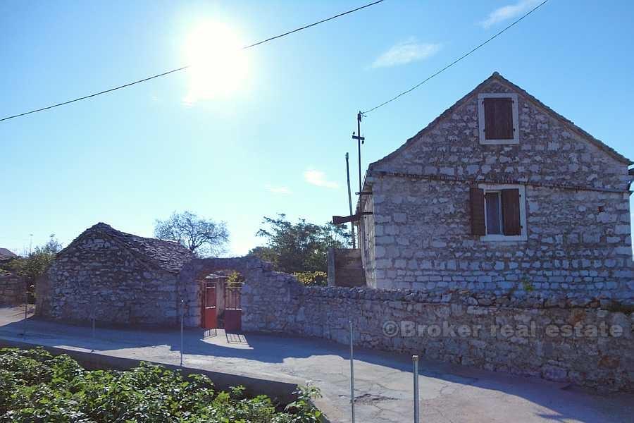 Maison / villa, en pierre, île de Solta