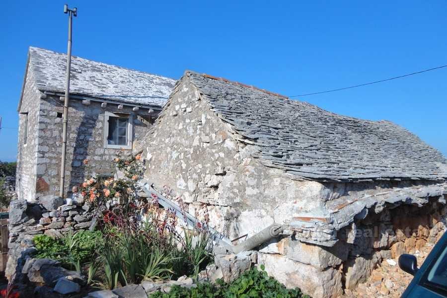Maison / villa, en pierre, île de Solta