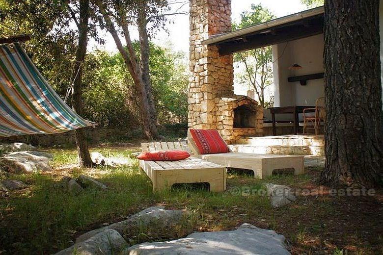 Belle maison d'un seul étage dans une pinède, à vendre