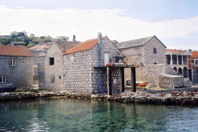 Maison / Villa, première rangée de la mer