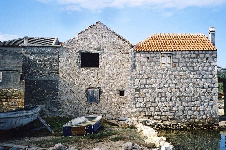 Maison / Villa, première rangée de la mer