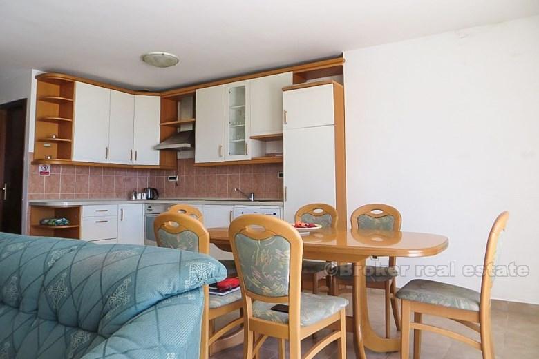 Comfortable apartment with open sea view, for rent