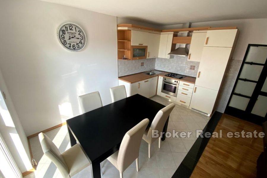 Two comfortable three-bedroom apartments, for rent