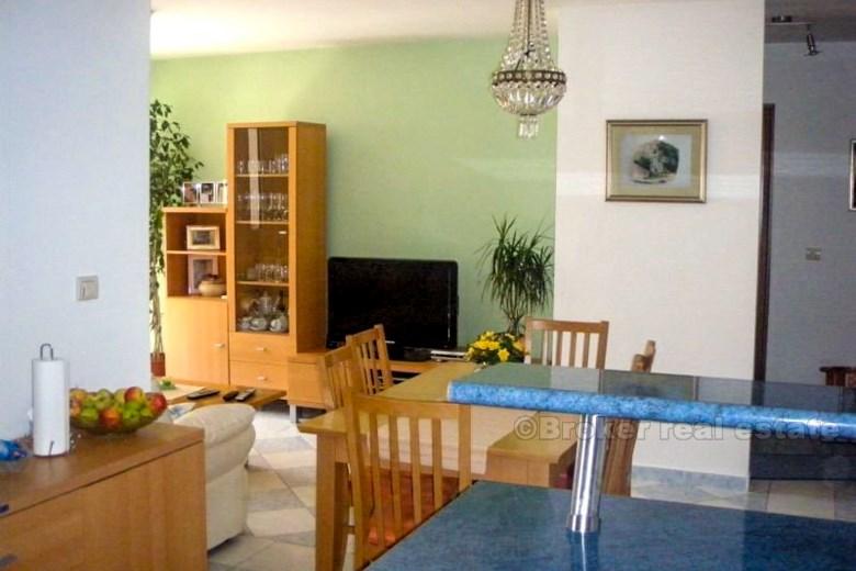 Apartment mit Meerblick