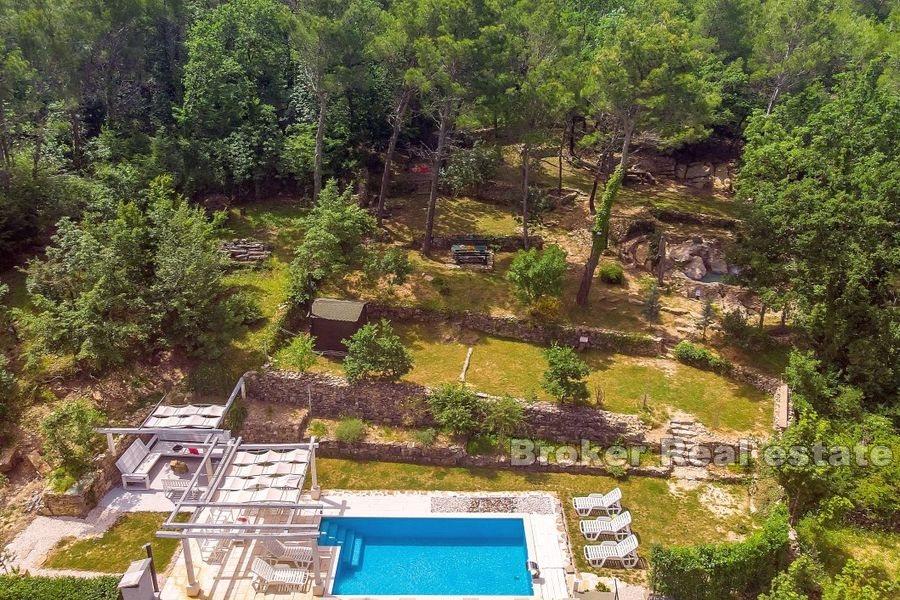 Villa mit Pool